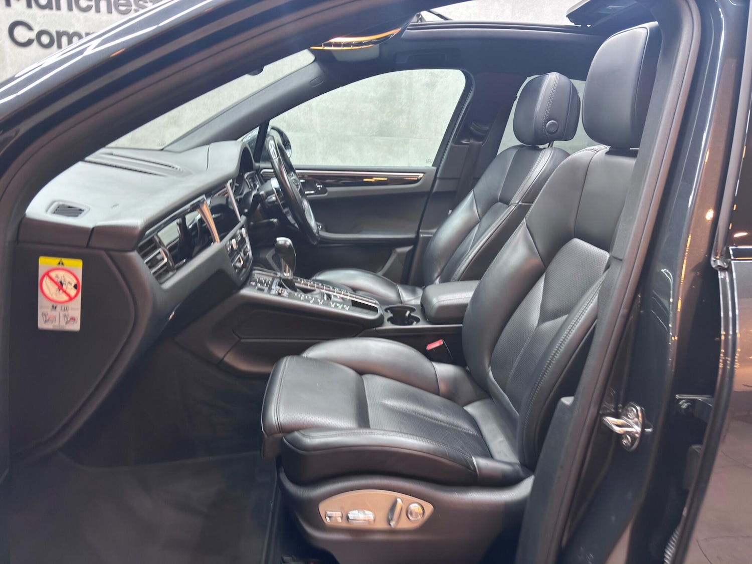 Used Porsche Macan 2019 for sale - 76715442: Photo 58