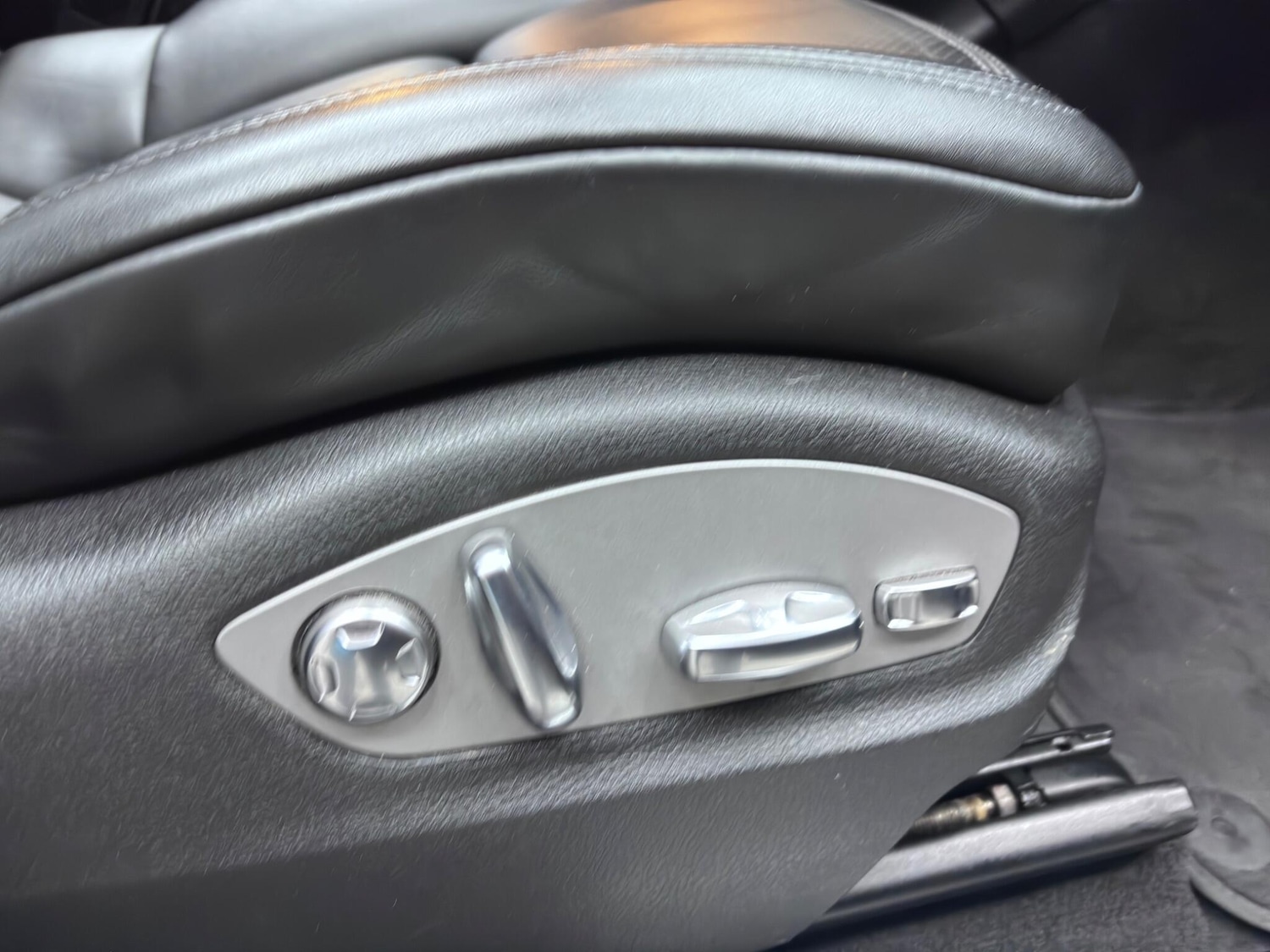 Used Porsche Macan 2019 for sale - 76715442: Photo 74