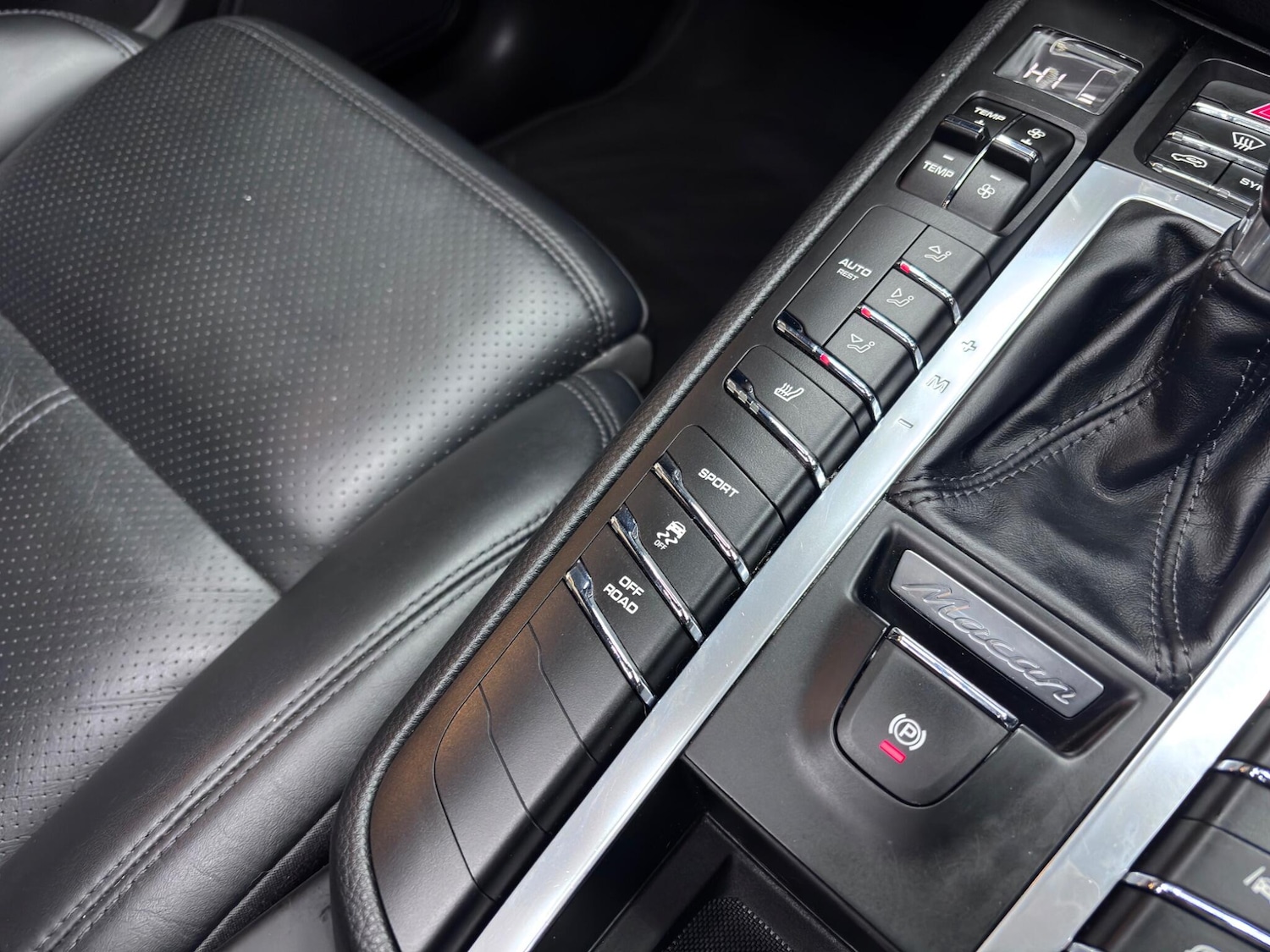 Used Porsche Macan 2019 for sale - 76715442: Photo 75