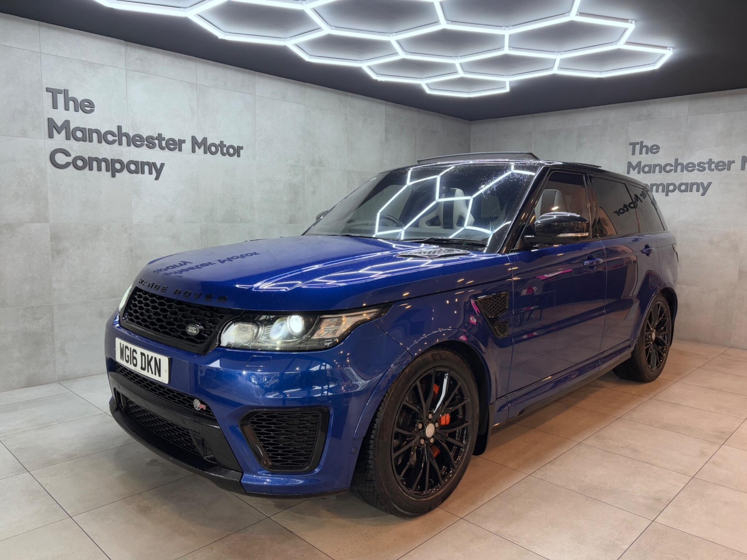 Used Land Rover Range Rover Sport 2016 for sale - 76537635: Photo 1