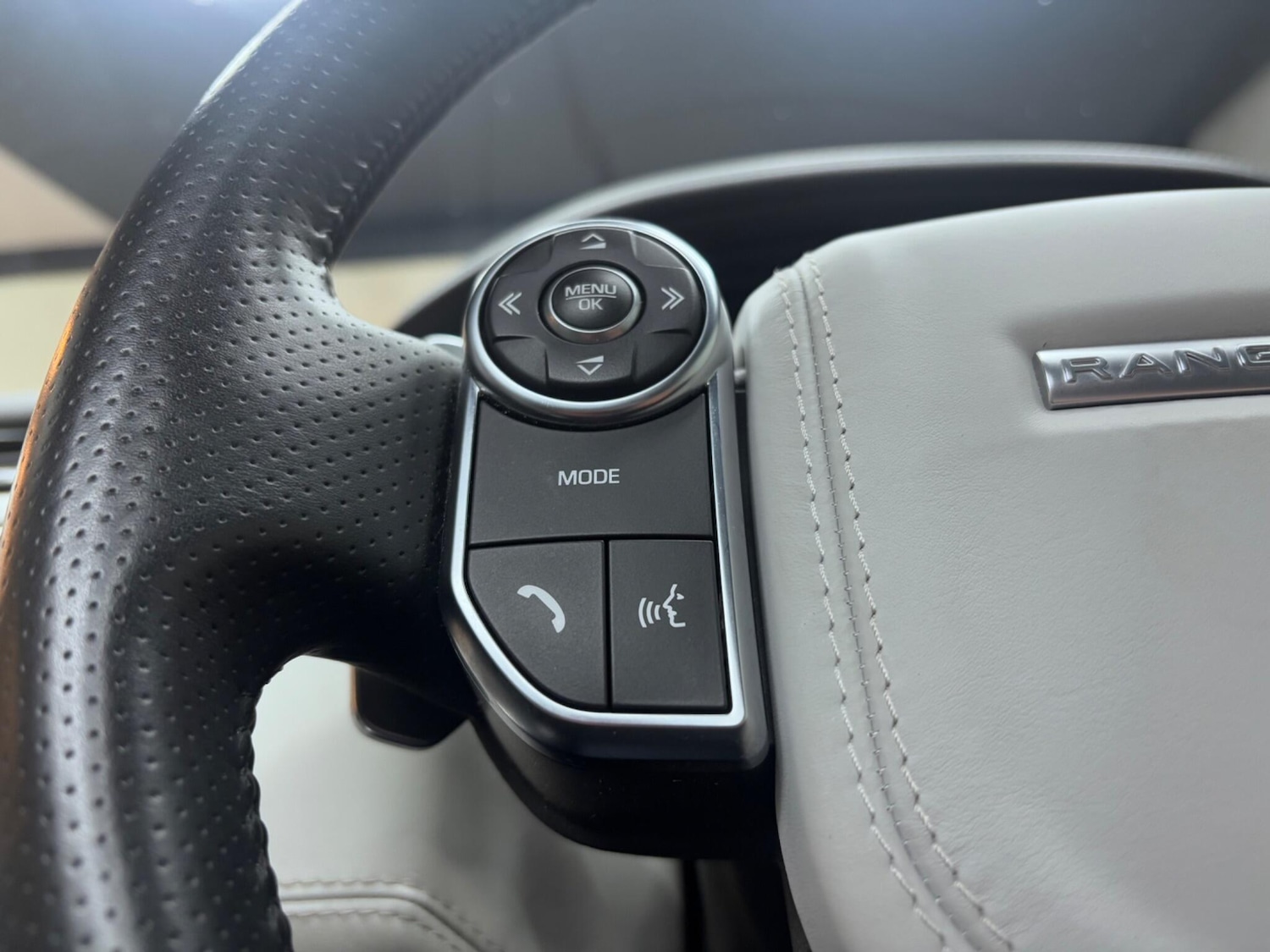 Used Land Rover Range Rover Sport 2016 for sale - 76537635: Photo 45