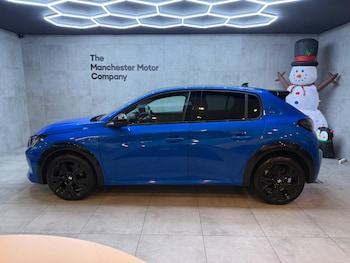 Used Peugeot 208 2023 for sale - 76964397: Photo