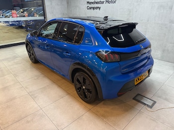 Used Peugeot 208 2023 for sale - 76964397: Photo