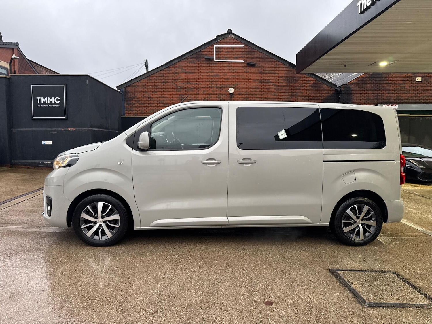 Used Toyota PROACE CITY Verso 2020 for sale - 76855895: Photo 2
