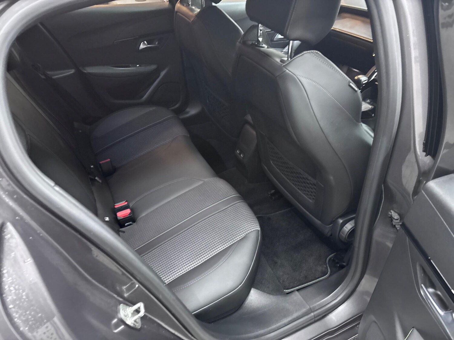 Used Peugeot 208 2023 for sale - 77469300: Photo 25