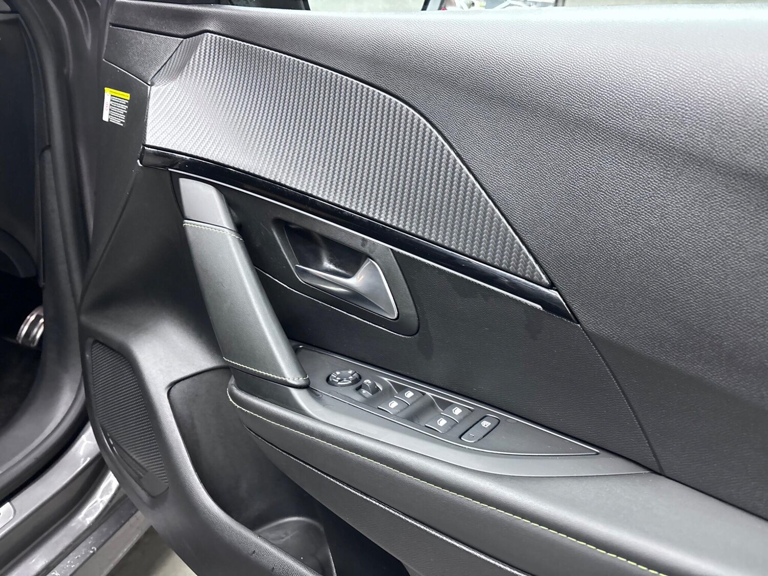 Used Peugeot 208 2023 for sale - 77469300: Photo 33