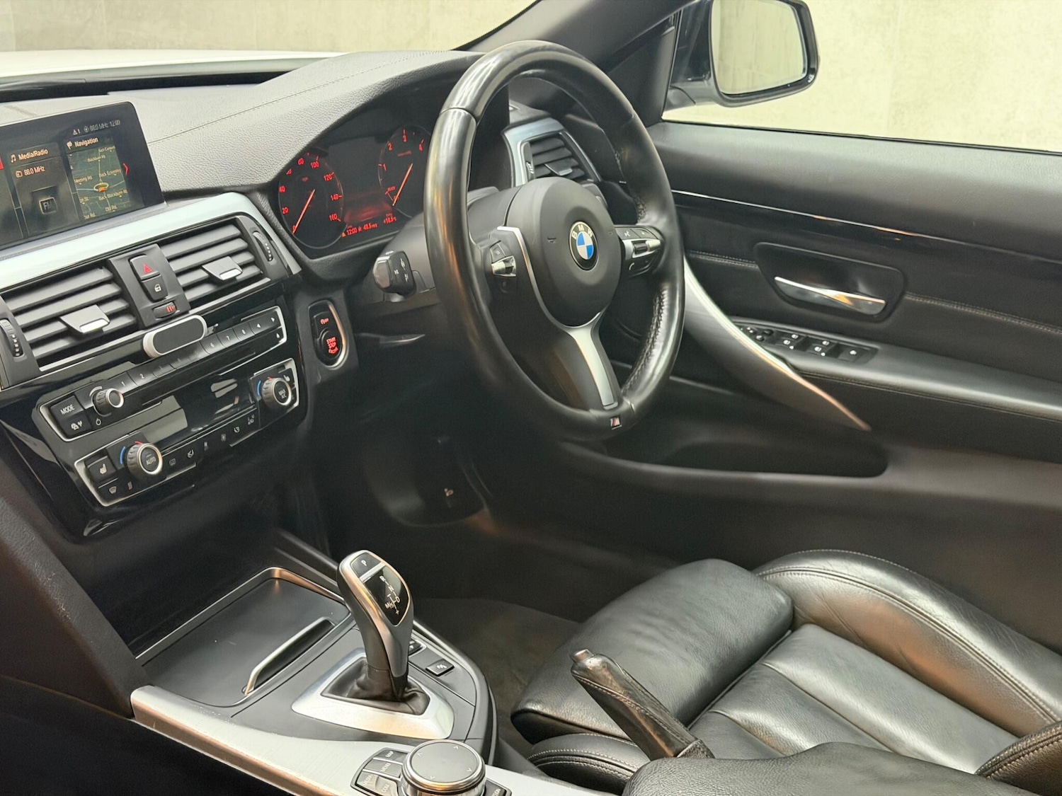 Used BMW 4 Series 2018 for sale - 77993519: Photo 16