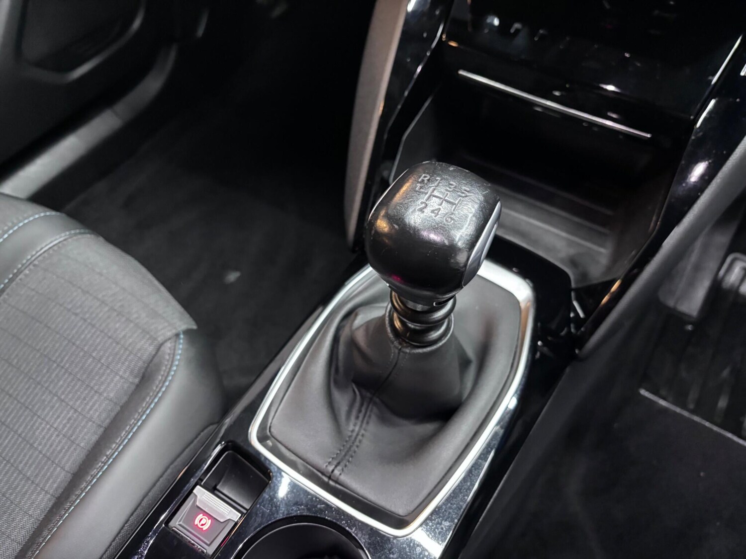 Used Peugeot 2008 for sale - 77509933: Photo 14