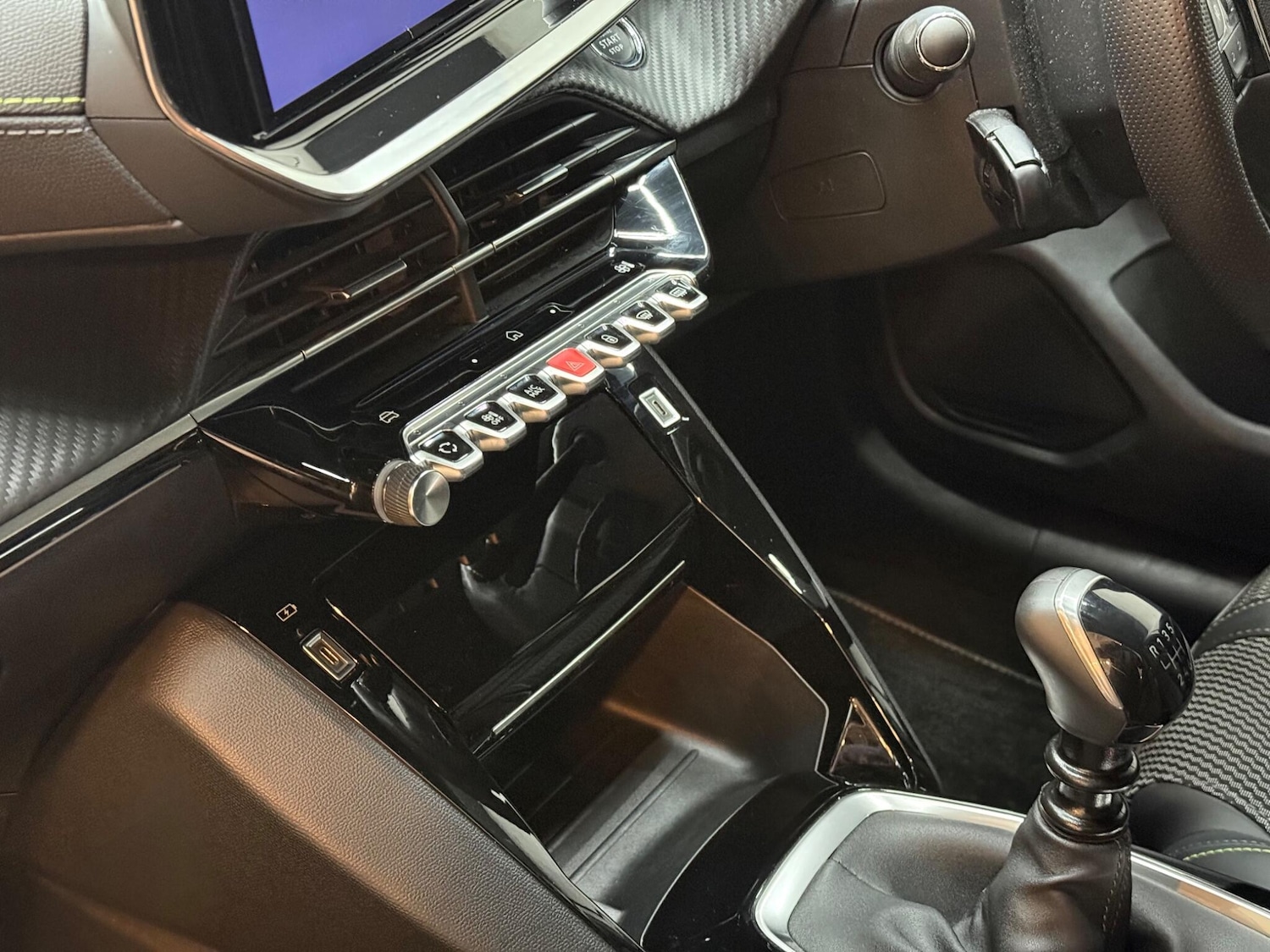 Used Peugeot 208 2024 for sale - 76965263: Photo 17