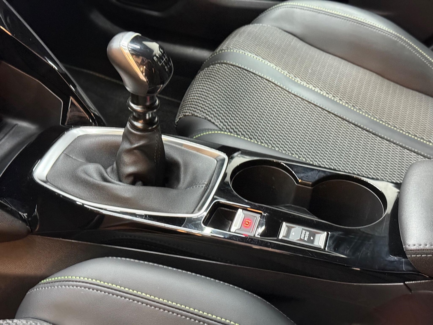 Used Peugeot 208 2024 for sale - 76965263: Photo 19