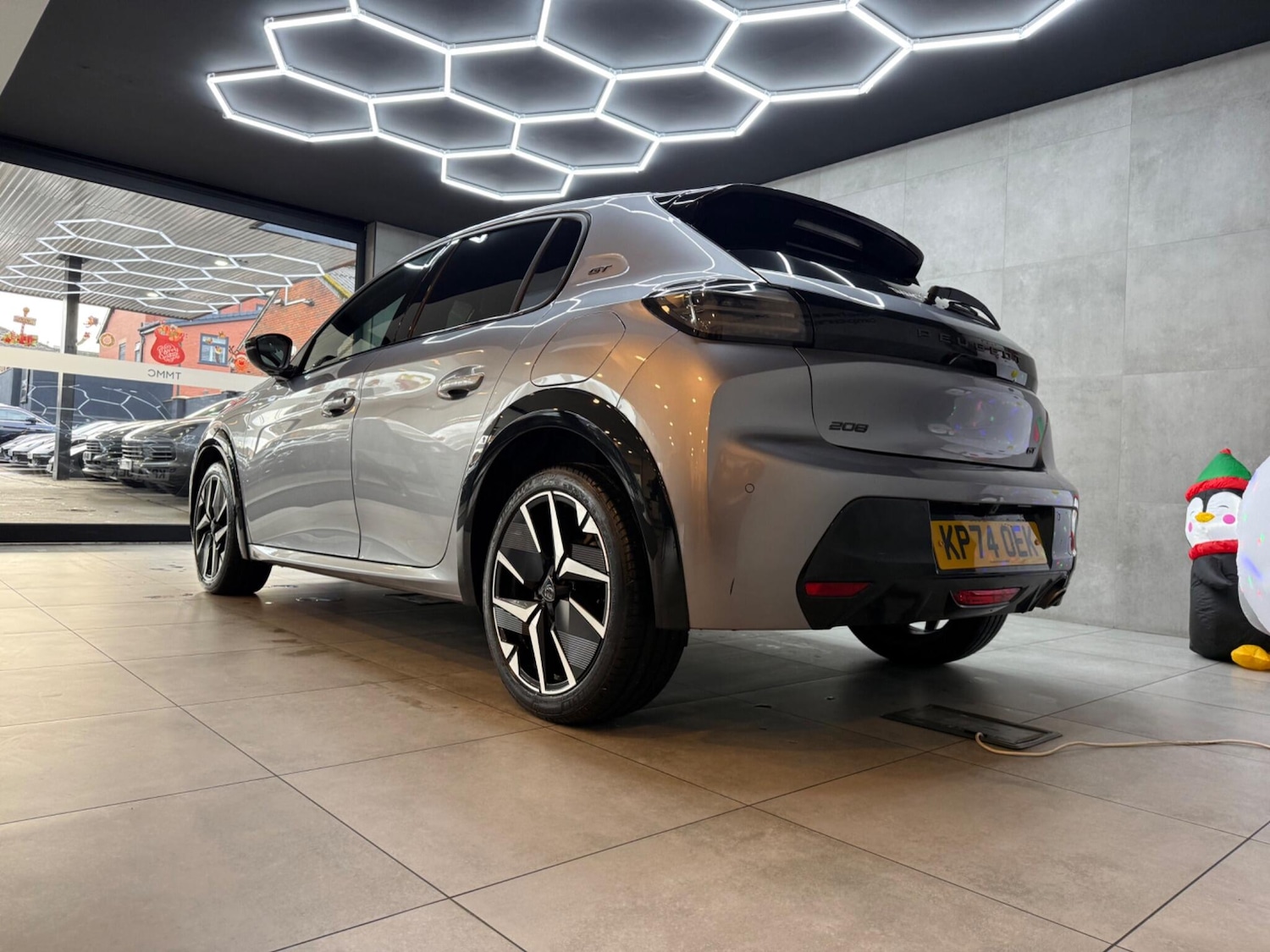 Used Peugeot 208 2024 for sale - 76965263: Photo 9