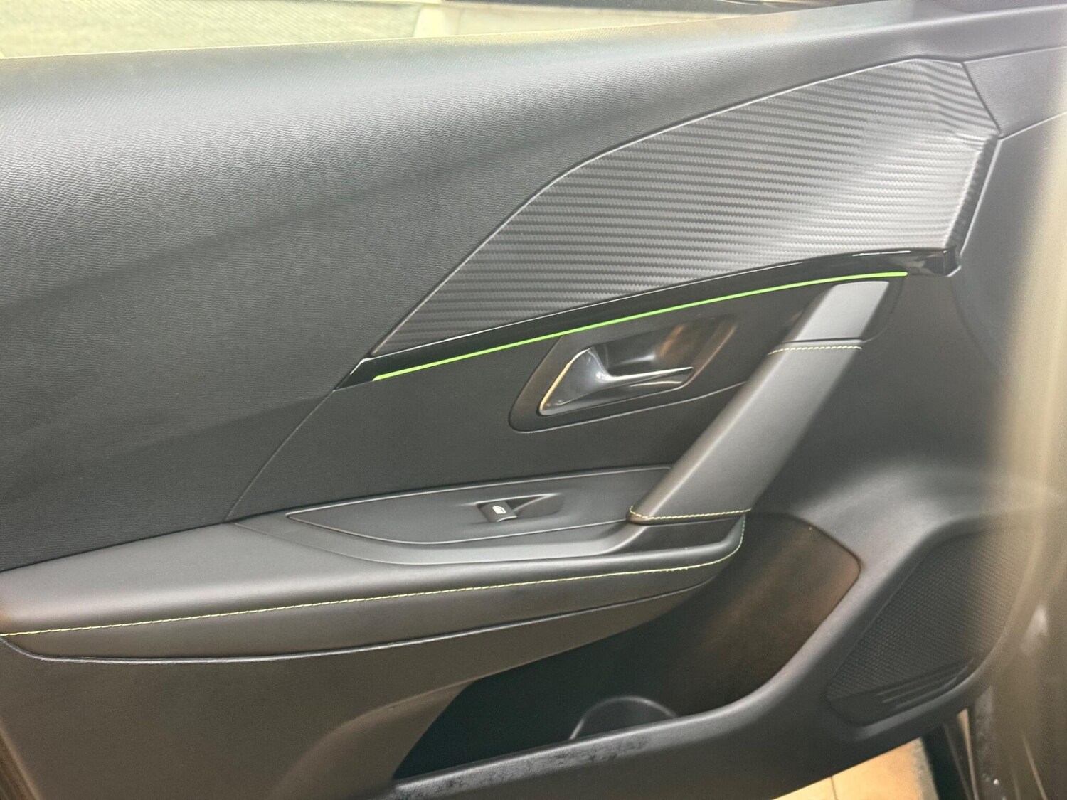 Used Peugeot 208 2023 for sale - 76926240: Photo 22