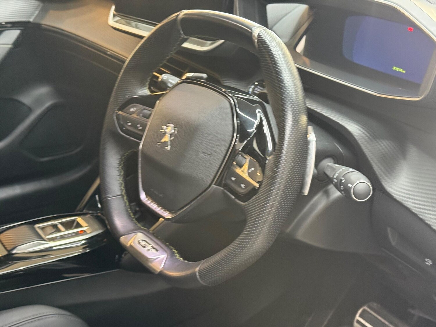 Used Peugeot 208 2023 for sale - 76926240: Photo 32