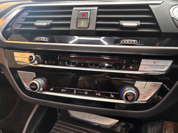 Used BMW X4 2019 for sale - 74499205: Photo 37