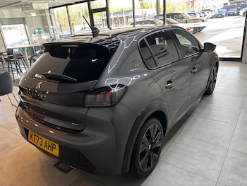 Used Peugeot 208 2023 for sale - 77909060: Photo