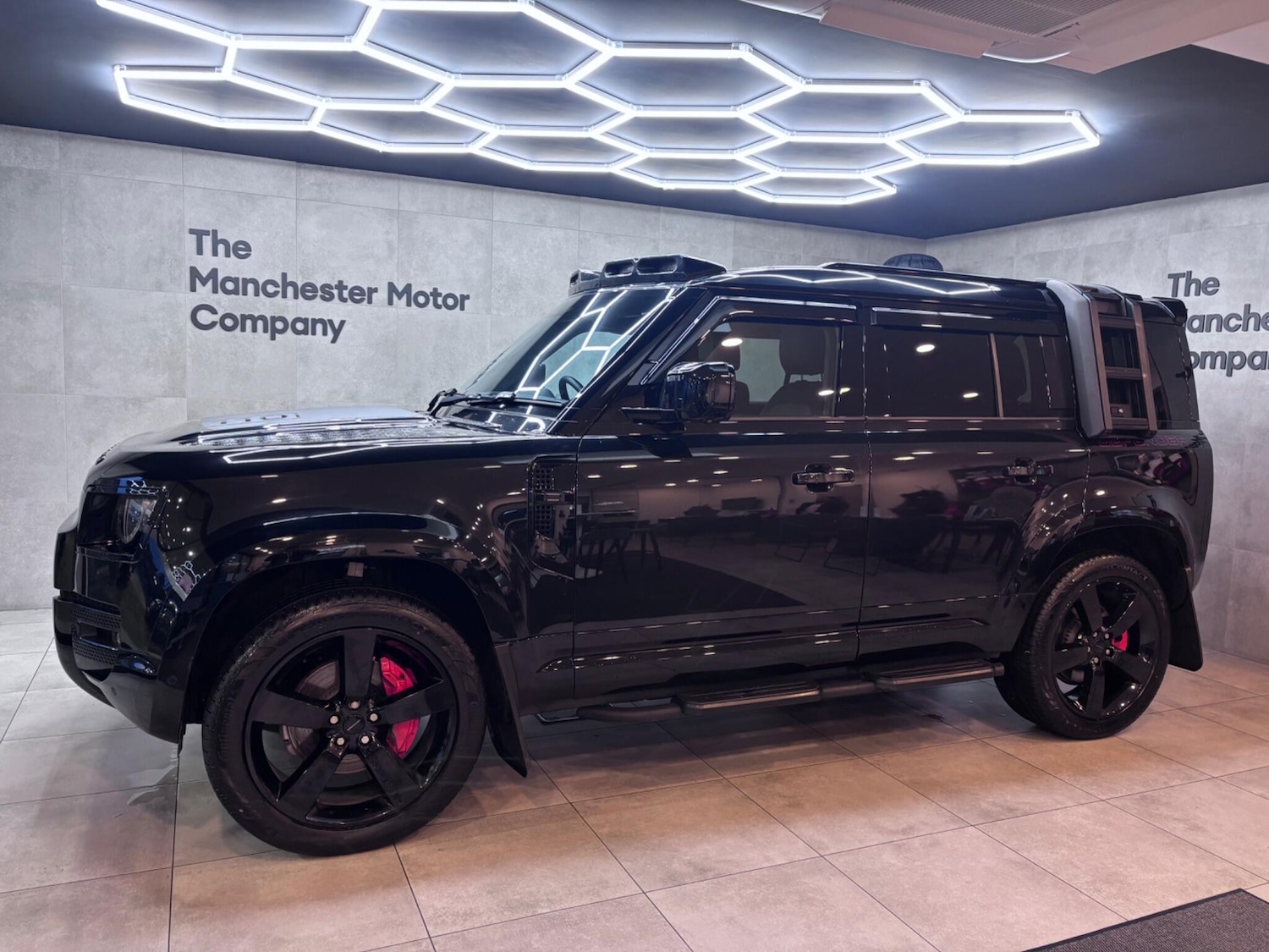 Used Land Rover Defender 2024 for sale - 76886483: Photo 13