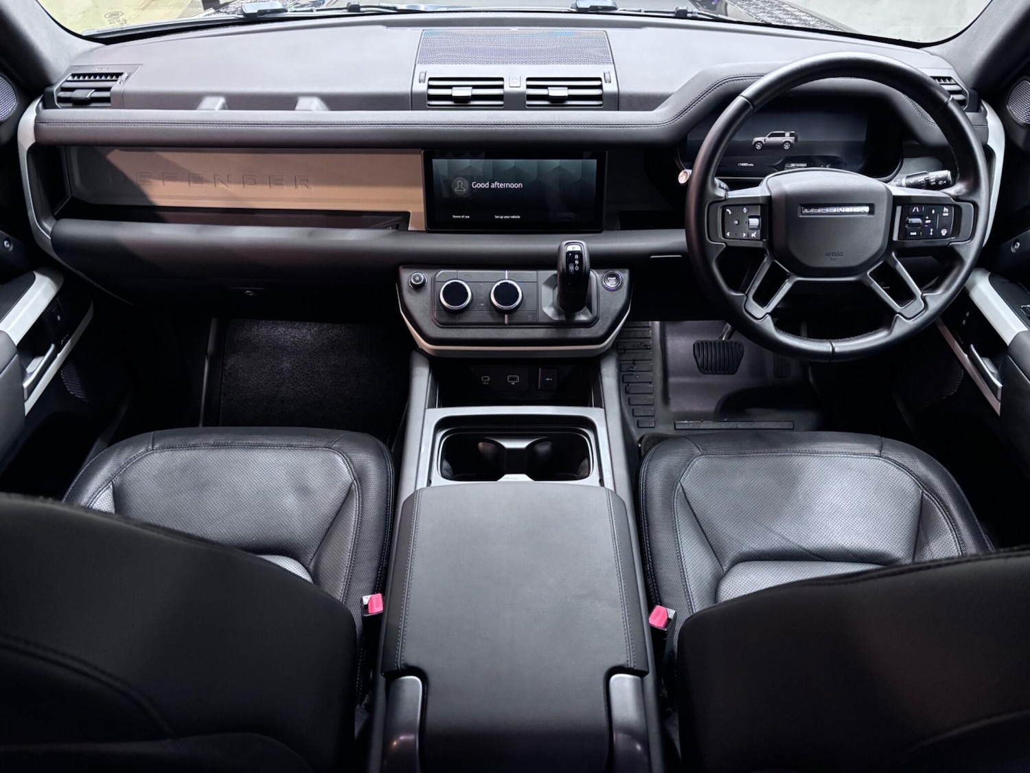 Used Land Rover Defender 2024 for sale - 76886483: Photo 17