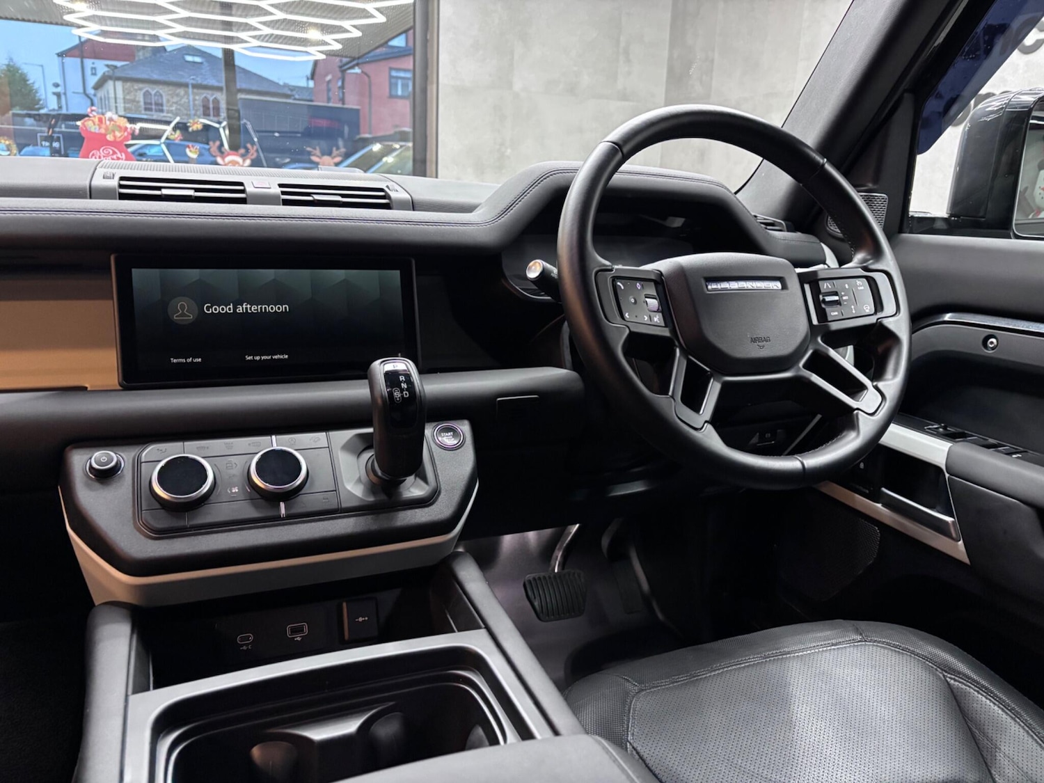 Used Land Rover Defender 2024 for sale - 76886483: Photo 19