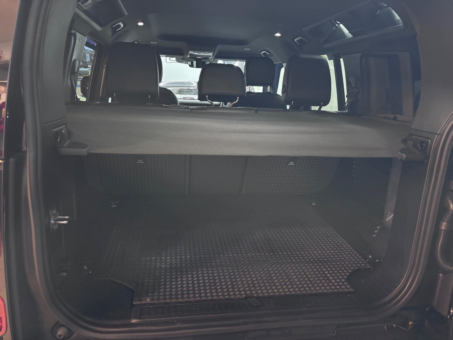 Used Land Rover Defender 2024 for sale - 76886483: Photo 51