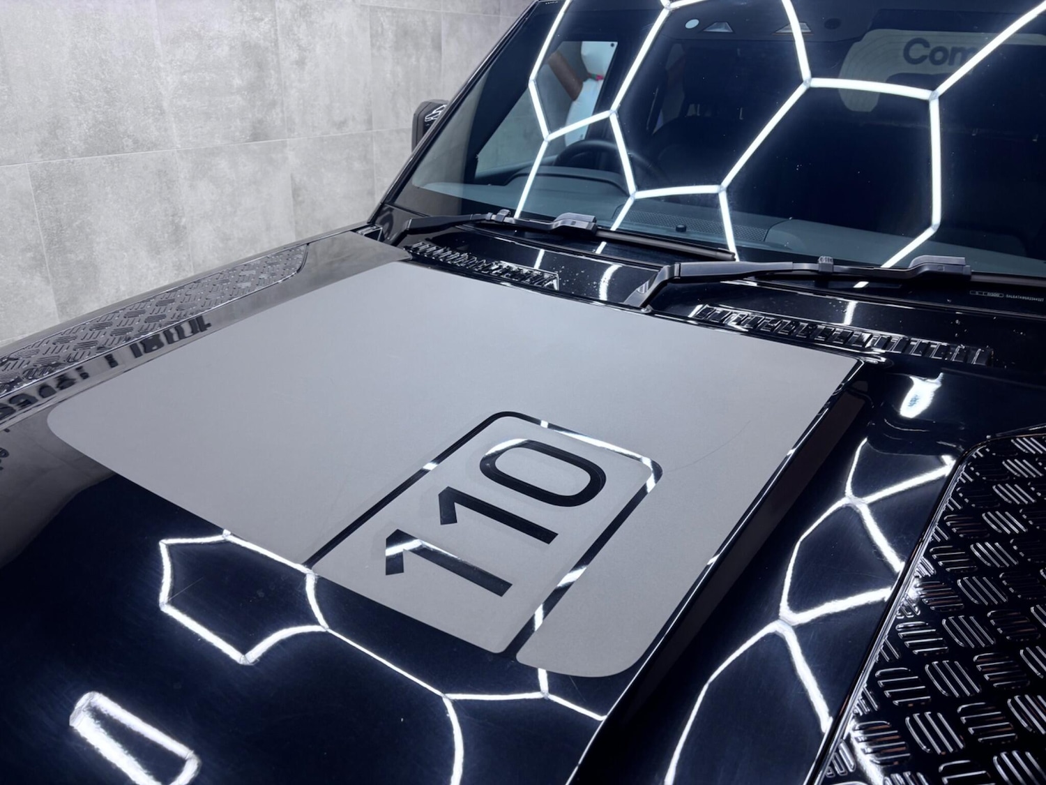 Used Land Rover Defender 2024 for sale - 76886483: Photo 75