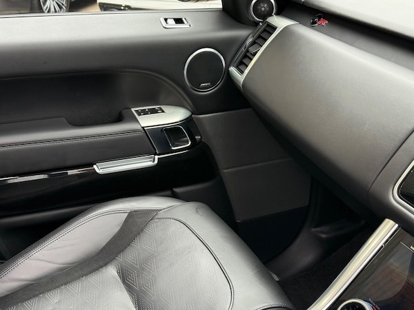 Used Land Rover Range Rover Sport 2018 for sale - 76138199: Photo 50