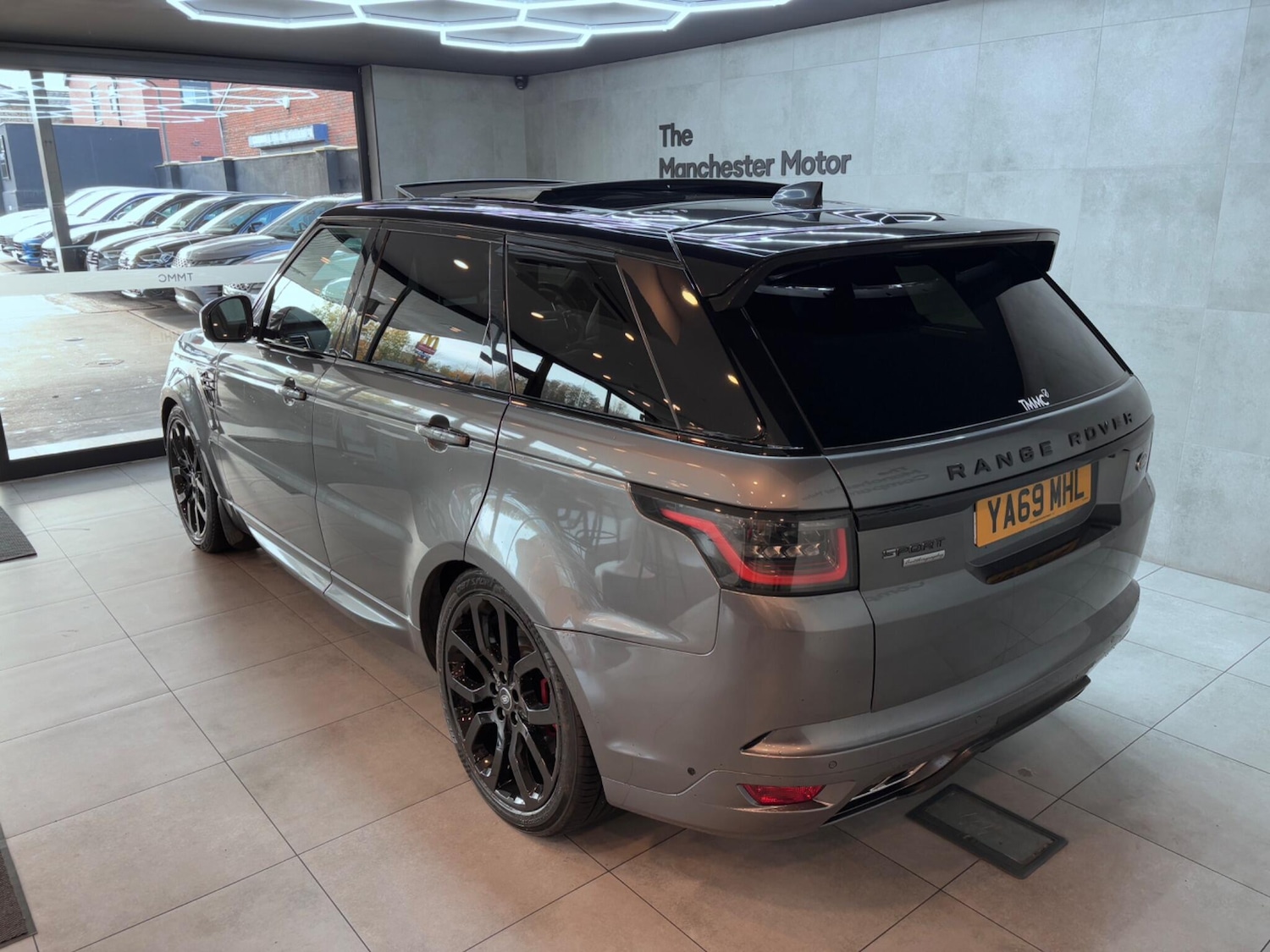 Used Land Rover Range Rover Sport 2019 for sale - 76990462: Photo 4