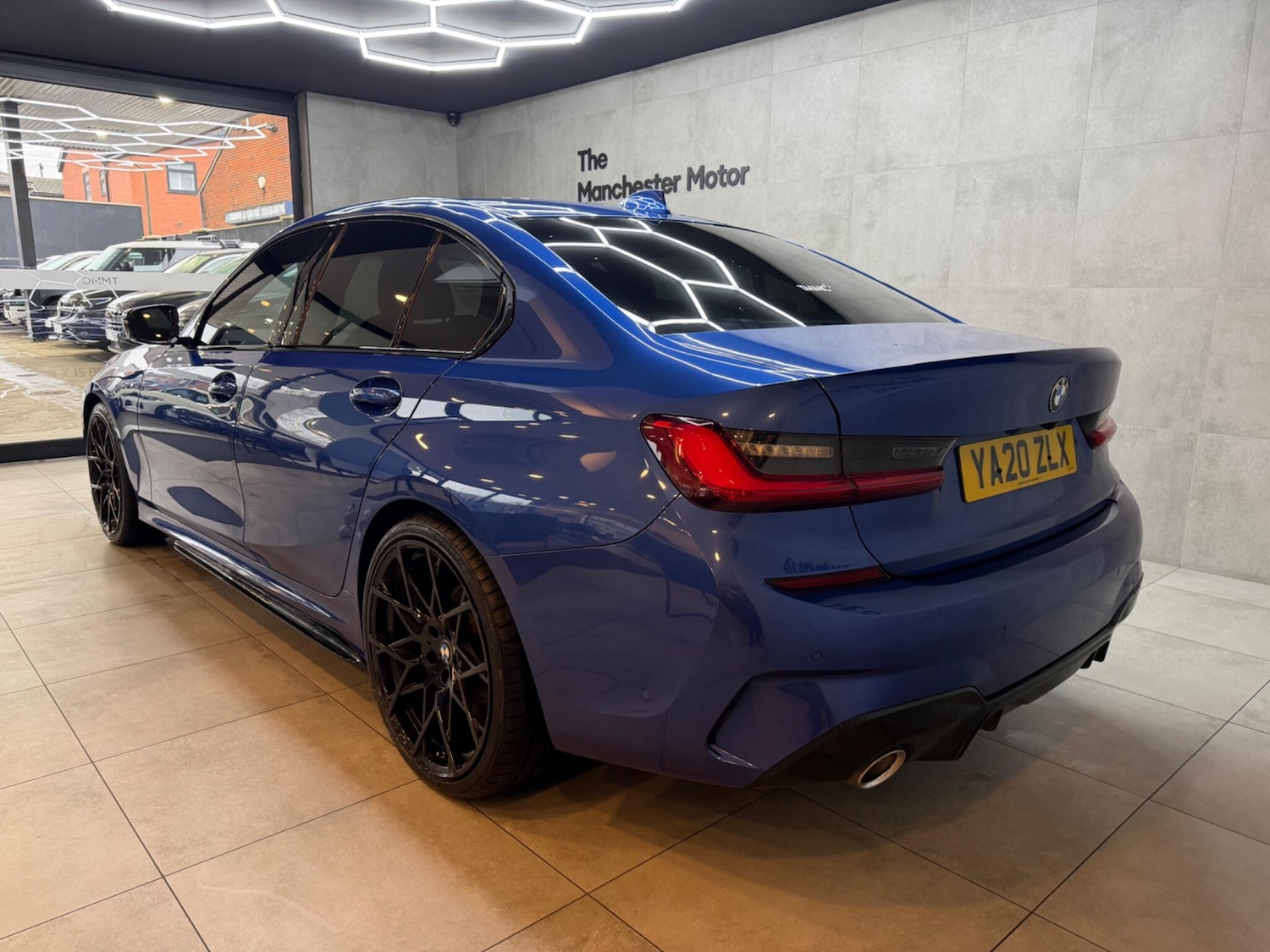 Used BMW 3 Series 2020 for sale - 77119640: Photo 2