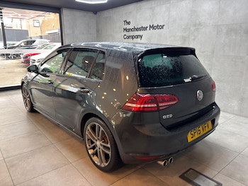 Used Volkswagen Golf 2015 for sale - 78612892: Photo