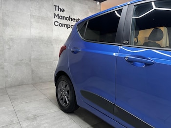 Used Hyundai i10 2018 for sale - 78019005: Photo