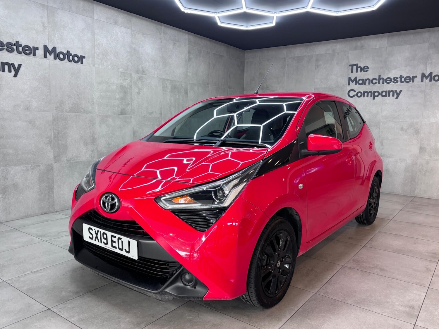 Used Toyota AYGO 2019 for sale - 76608548: Photo 1