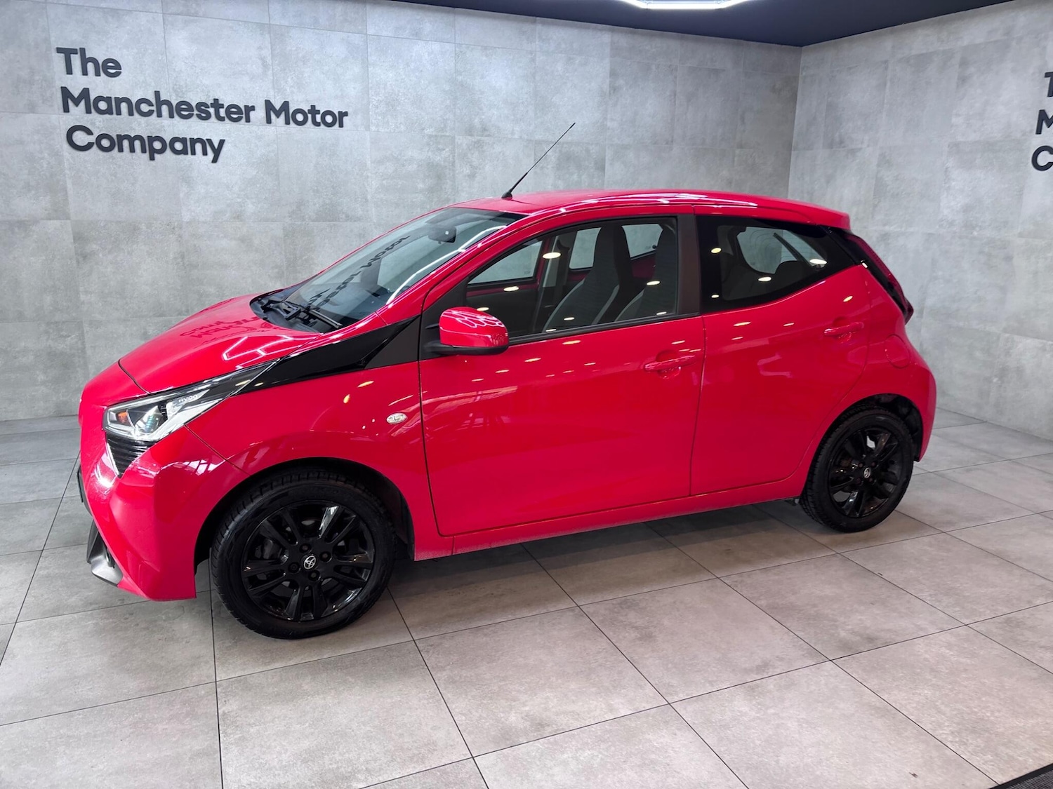 Used Toyota AYGO 2019 for sale - 76608548: Photo 12