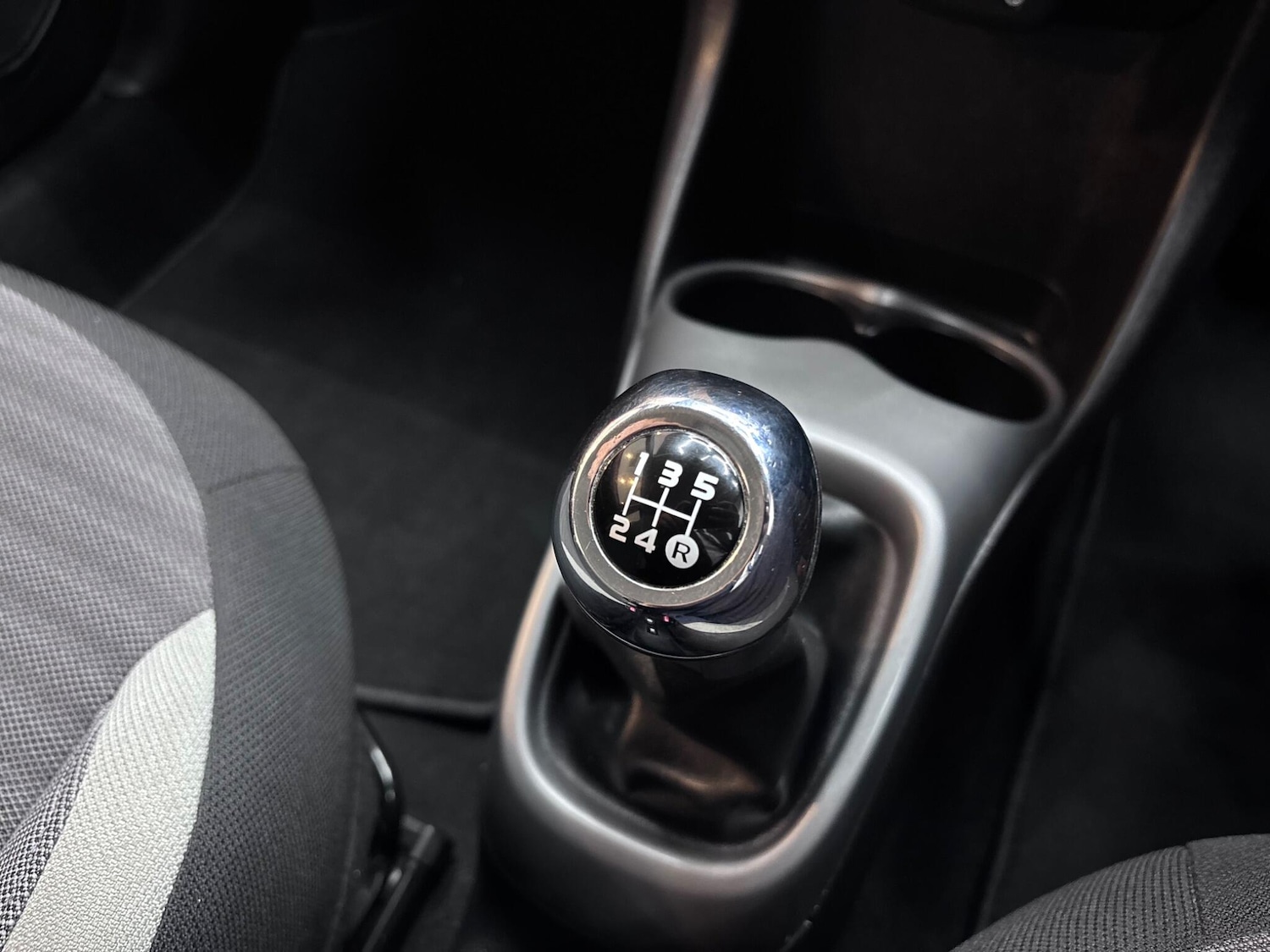 Used Toyota AYGO 2019 for sale - 76608548: Photo 19