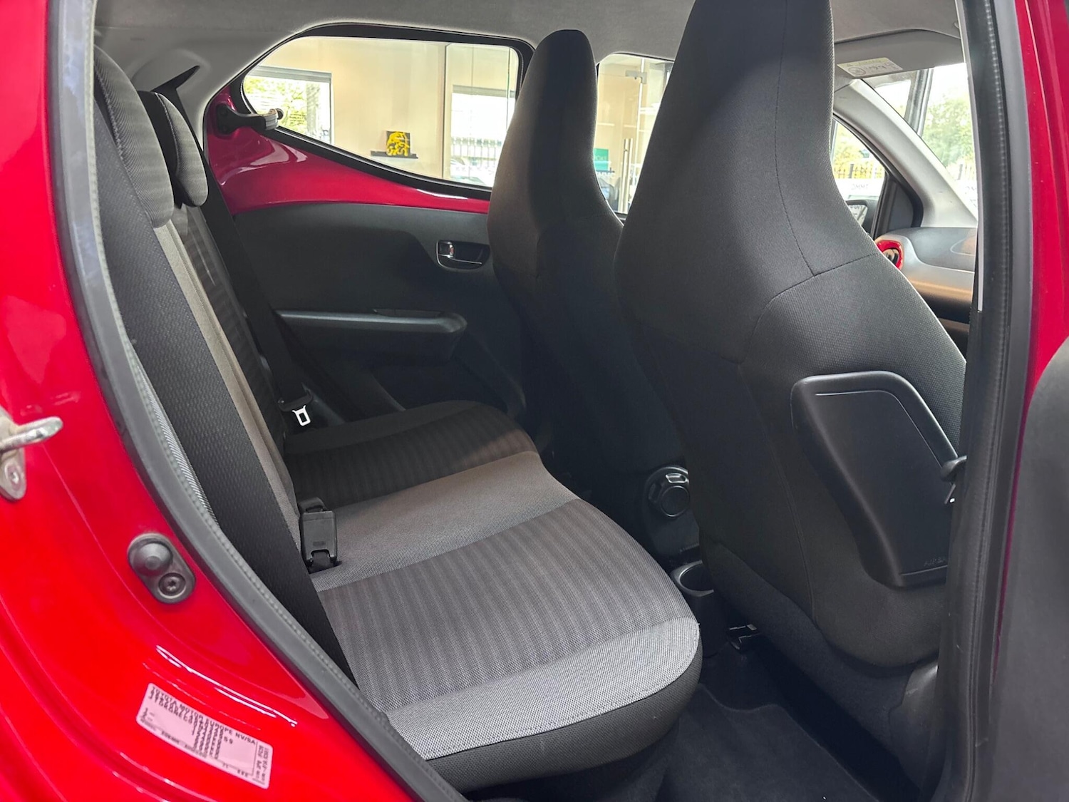 Used Toyota AYGO 2019 for sale - 76608548: Photo 28