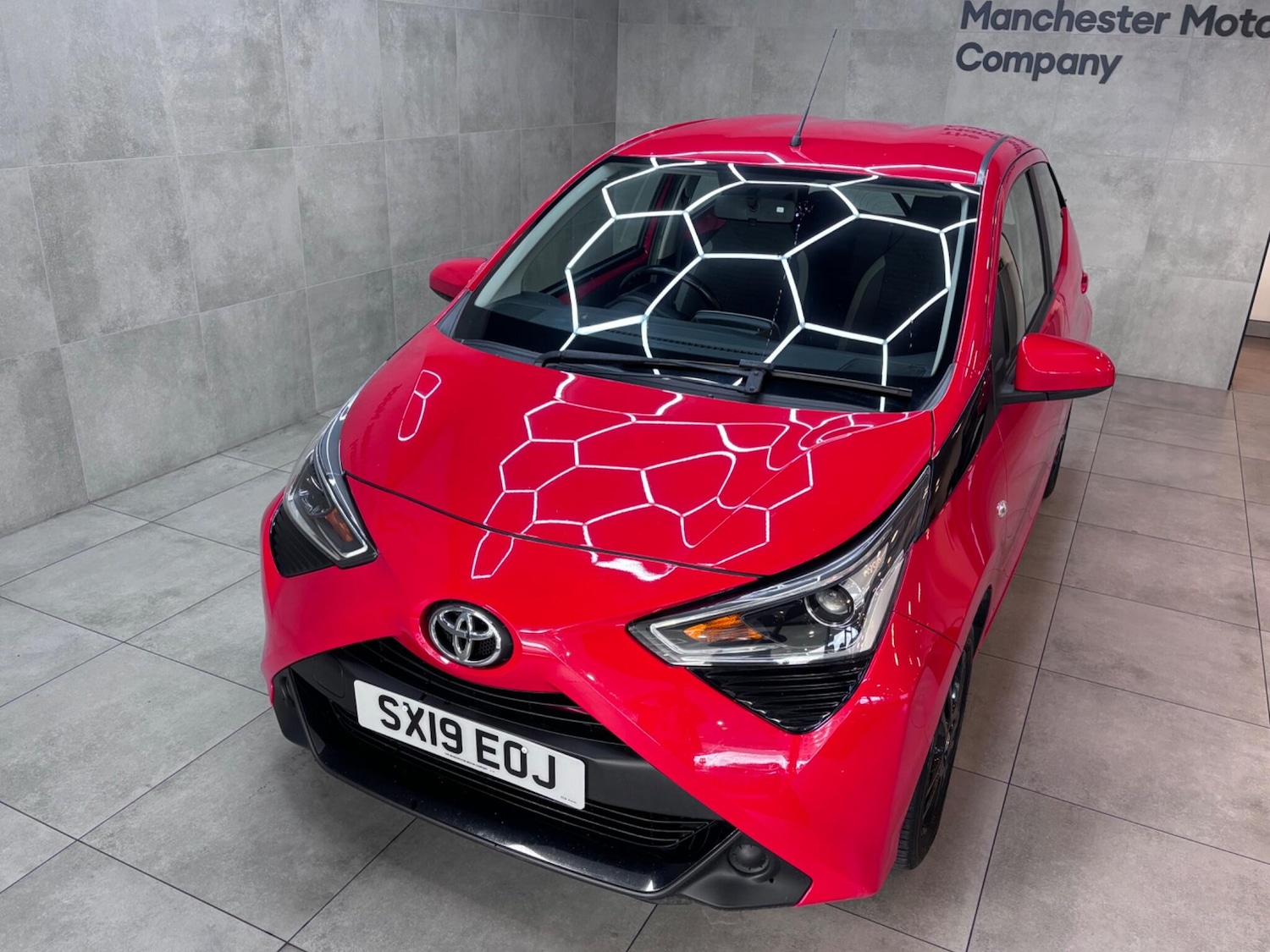 Used Toyota AYGO 2019 for sale - 76608548: Photo 6