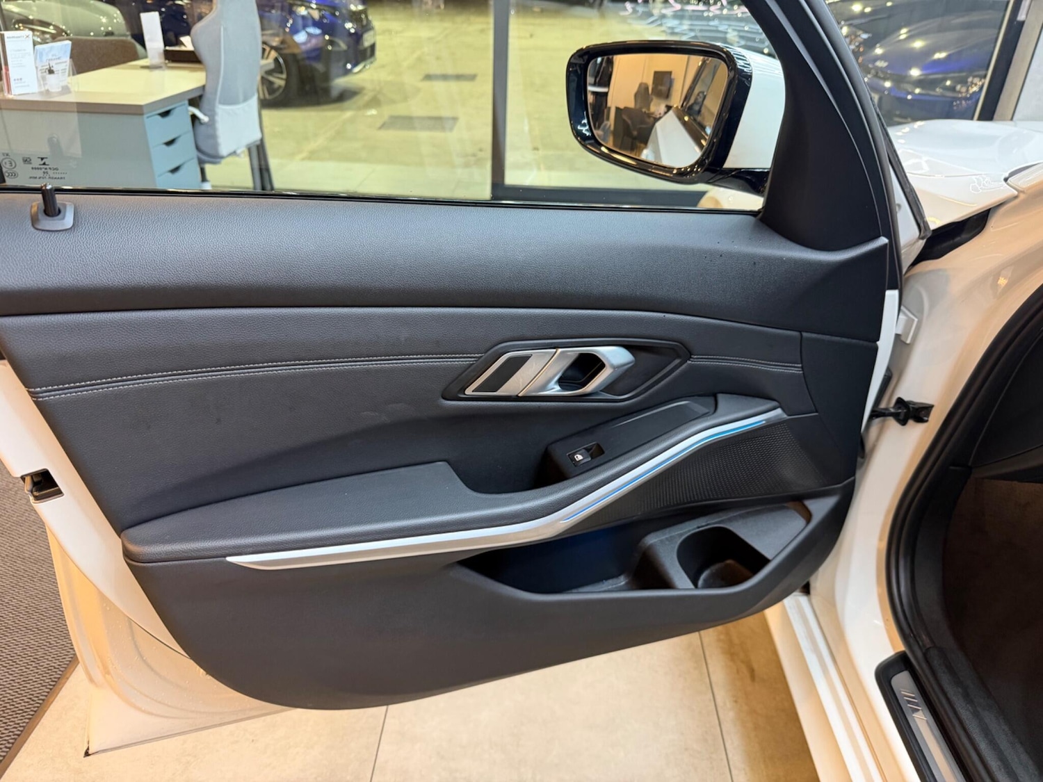 Used BMW 3 Series 2020 for sale - 77060444: Photo 32