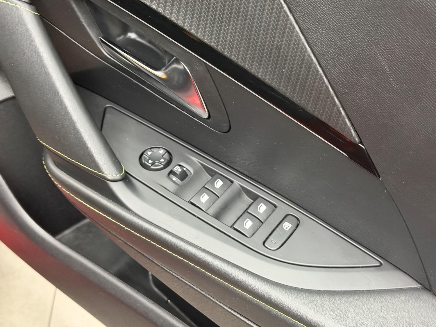 Used Peugeot 208 2023 for sale - 77537998: Photo 34