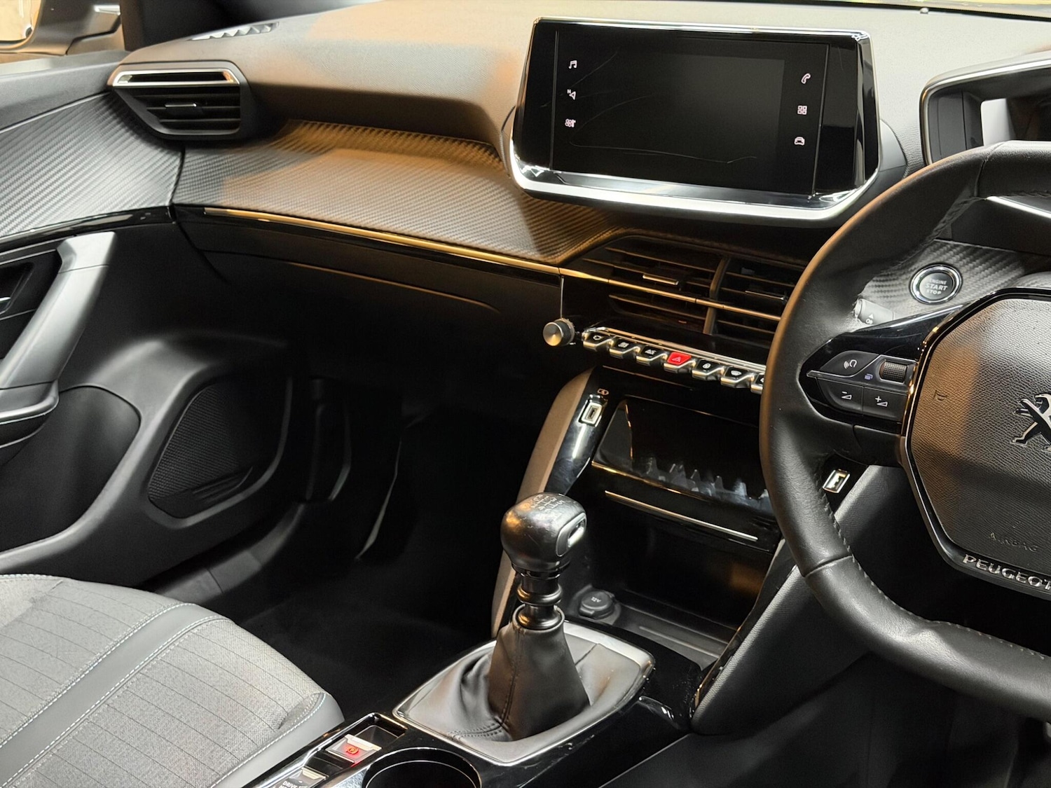 Used Peugeot 2008 2023 for sale - 77073881: Photo 12