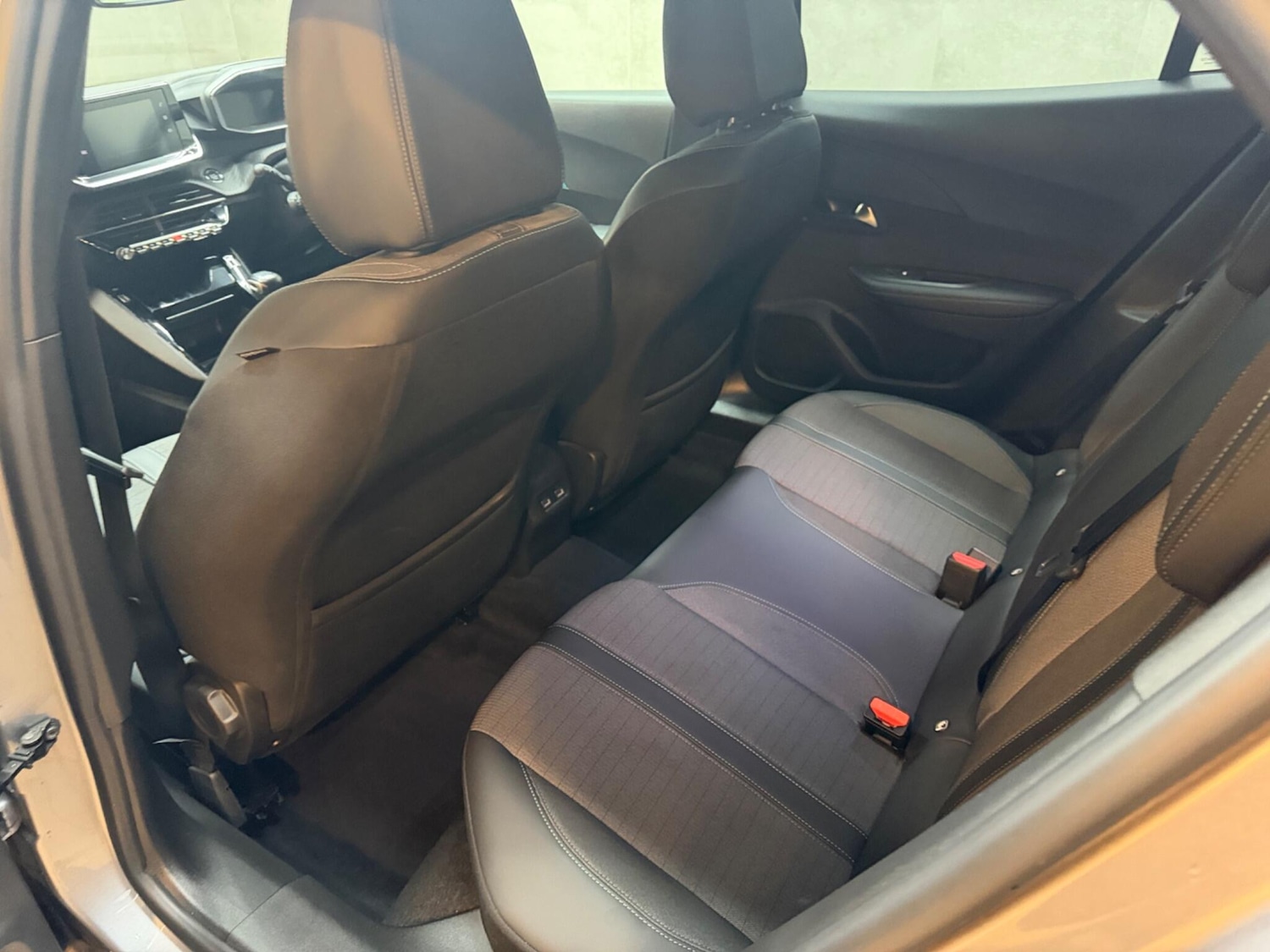 Used Peugeot 2008 2023 for sale - 77073881: Photo 23