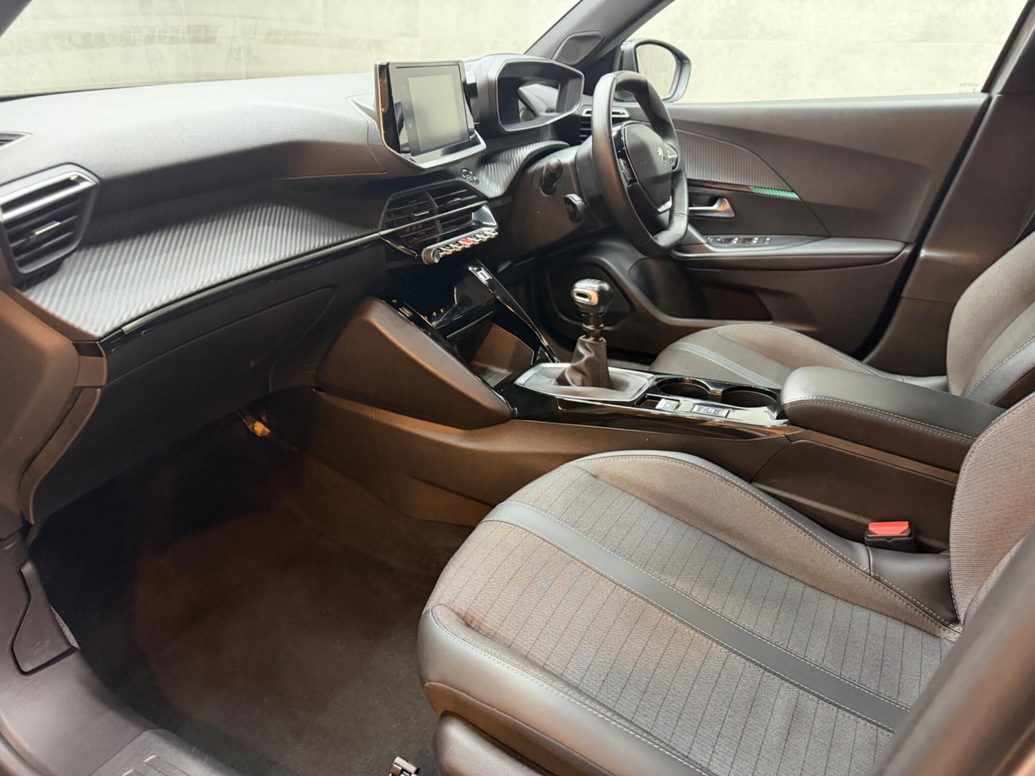 Used Peugeot 2008 2023 for sale - 77073881: Photo 46