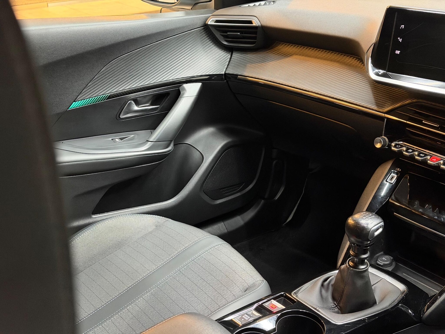 Used Peugeot 2008 2023 for sale - 77073881: Photo 51