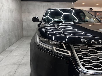 Used Land Rover Range Rover Velar 2018 for sale - 78018792: Photo