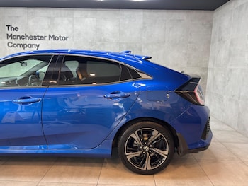 Used Honda Civic 2018 for sale - 78648325: Photo