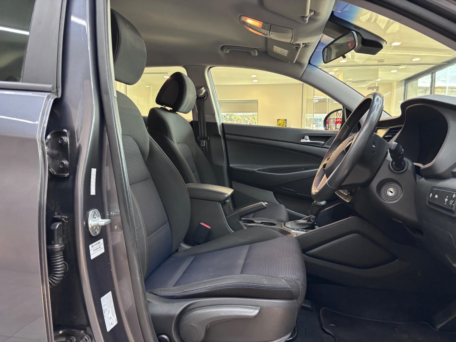 Used Hyundai TUCSON 2017 for sale - 76759389: Photo 23