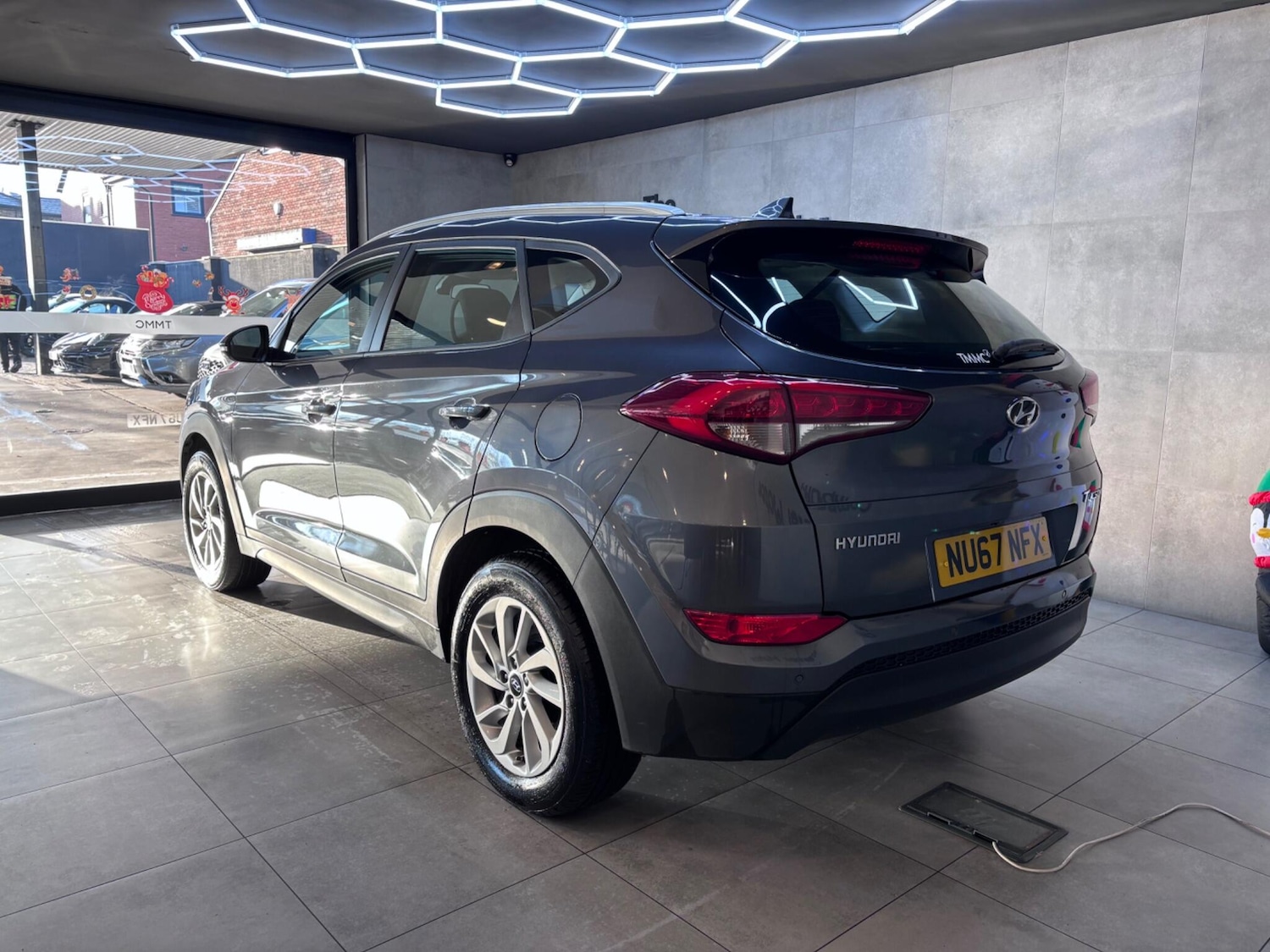 Used Hyundai TUCSON 2017 for sale - 76759389: Photo 3