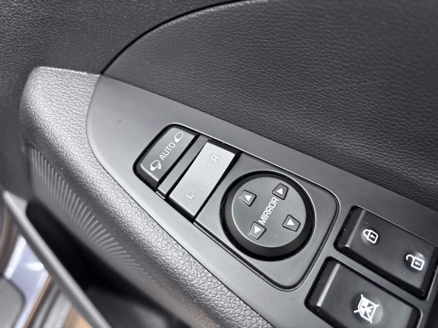 Used Hyundai TUCSON 2017 for sale - 76759389: Photo 32