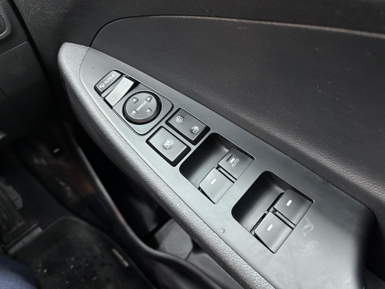 Used Hyundai TUCSON 2017 for sale - 76759389: Photo 41