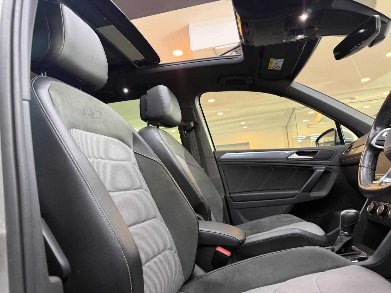 Used Volkswagen Tiguan 2019 for sale - 76953297: Photo 19
