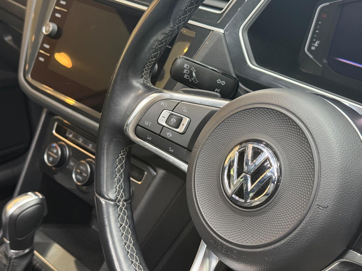 Used Volkswagen Tiguan 2019 for sale - 76953297: Photo 39