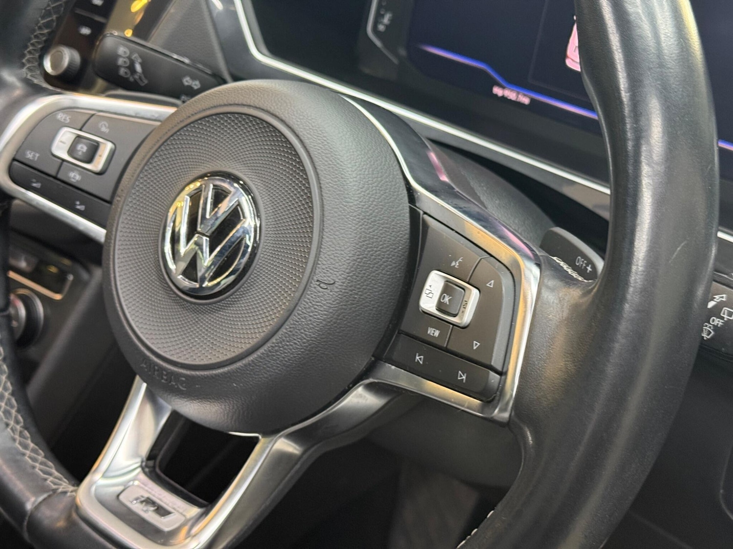 Used Volkswagen Tiguan 2019 for sale - 76953297: Photo 40