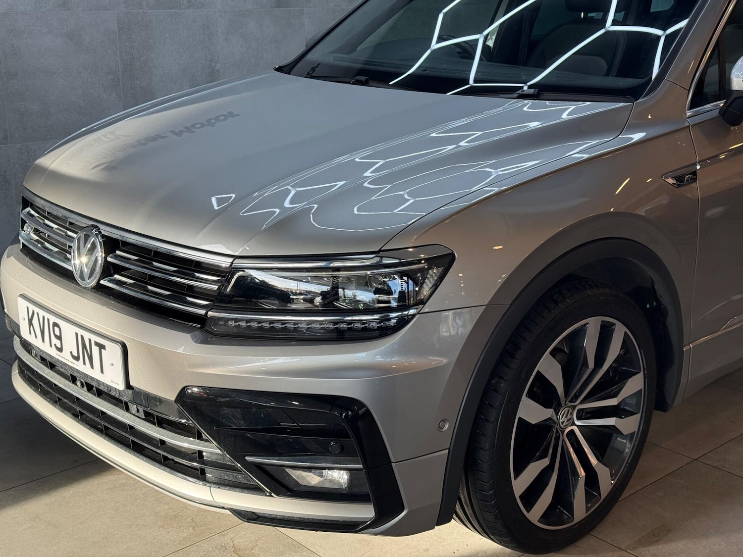 Used Volkswagen Tiguan 2019 for sale - 76953297: Photo 52